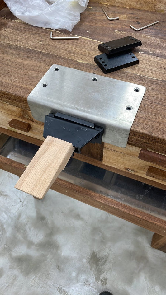 Bench Pin Set