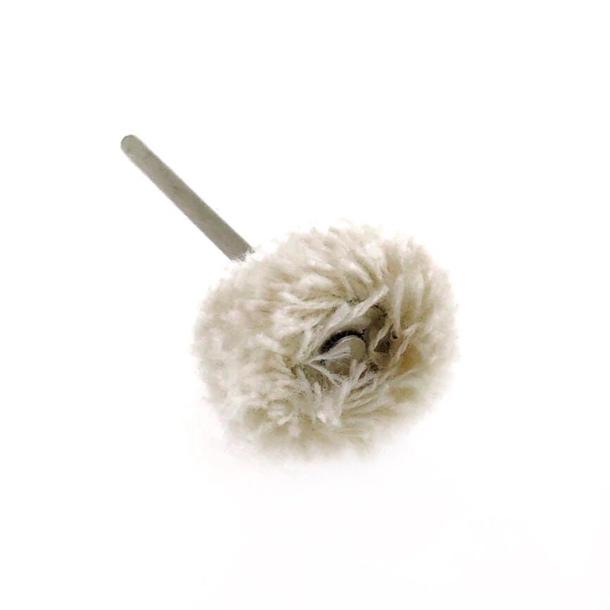 mounted-cotton-thread-brush